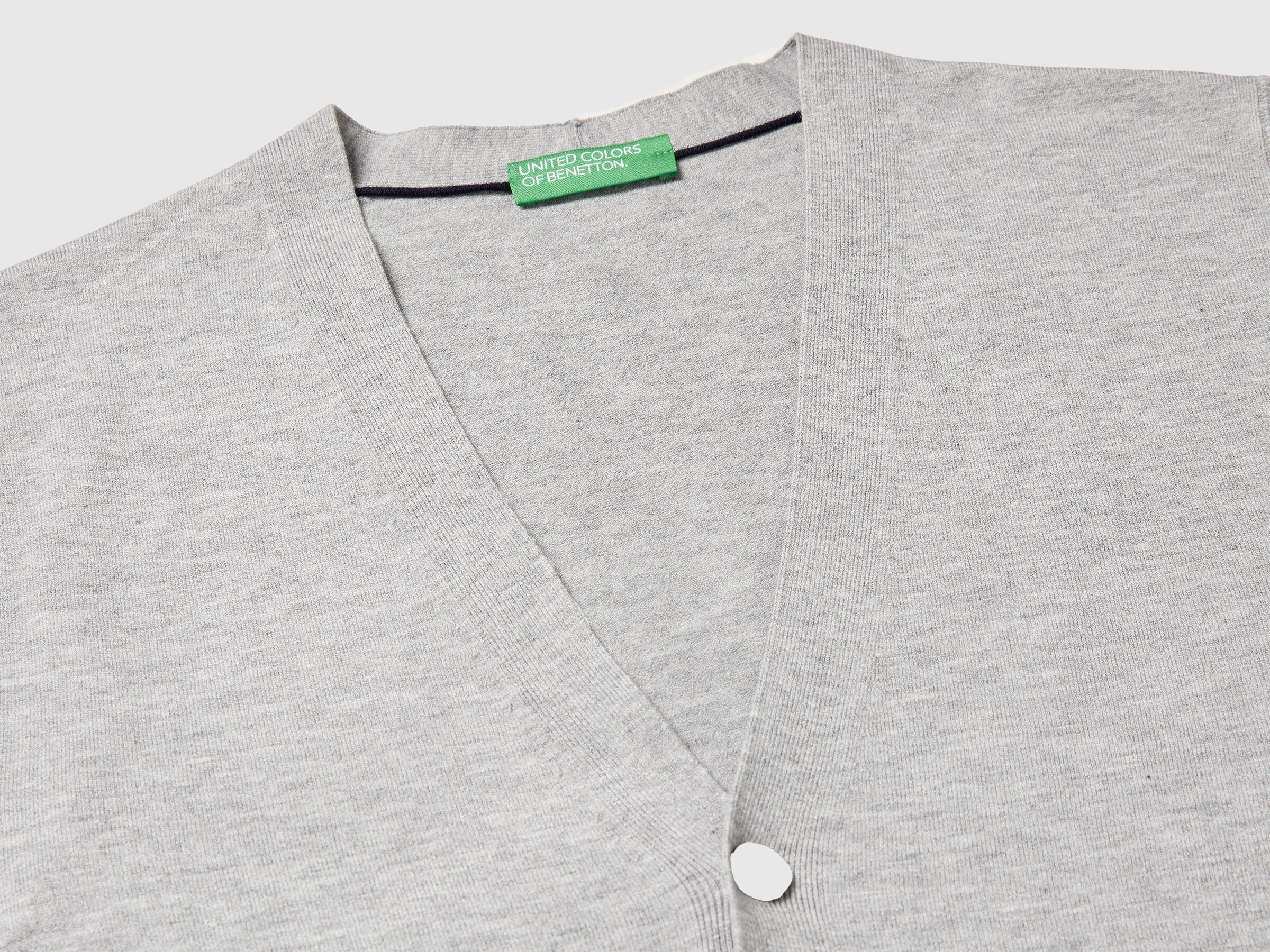 S/L V NECK SWEATER Men image number 7